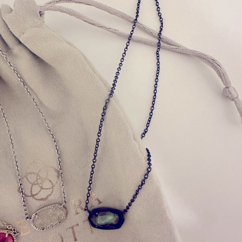Kendra Scott necklaces. Pink, white, and black. - Picture 4 of 4